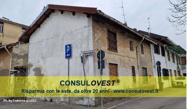 casa indipendente in vendita a Vigevano in zona Morsella