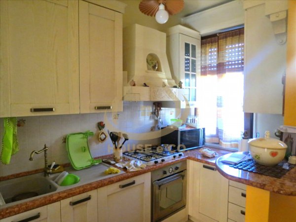casa indipendente in vendita a Vigevano