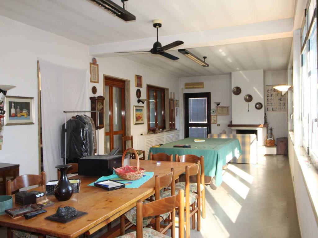 intera palazzina in vendita a Vigevano
