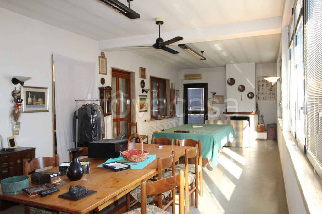 intera palazzina in vendita a Vigevano
