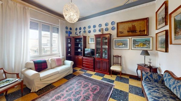 casa indipendente in vendita a Vigevano