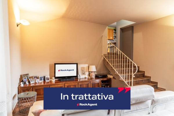 casa indipendente in vendita a Vigevano