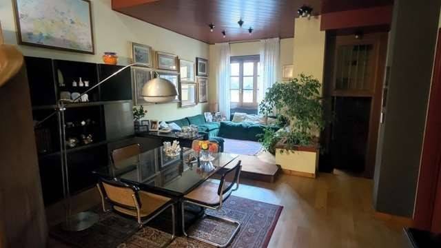 casa indipendente in vendita a Vigevano