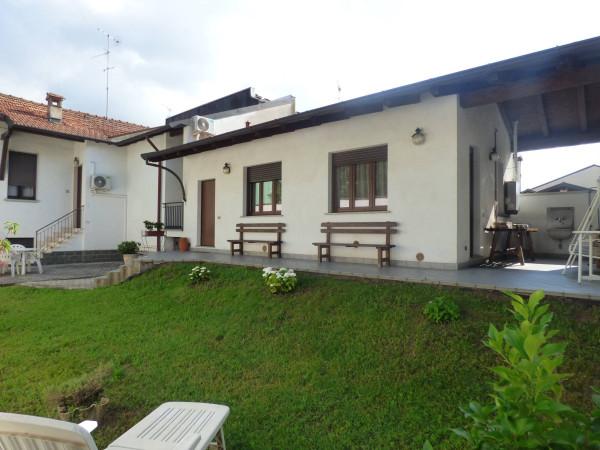 casa indipendente in vendita a Vigevano