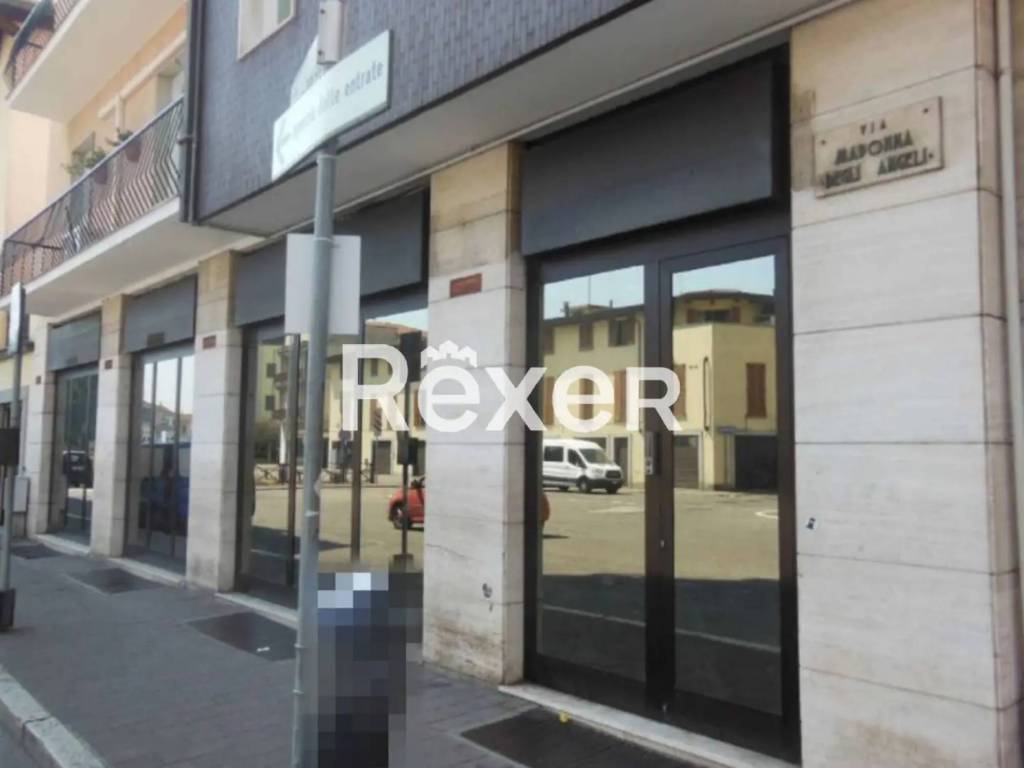 ufficio in vendita a Vigevano