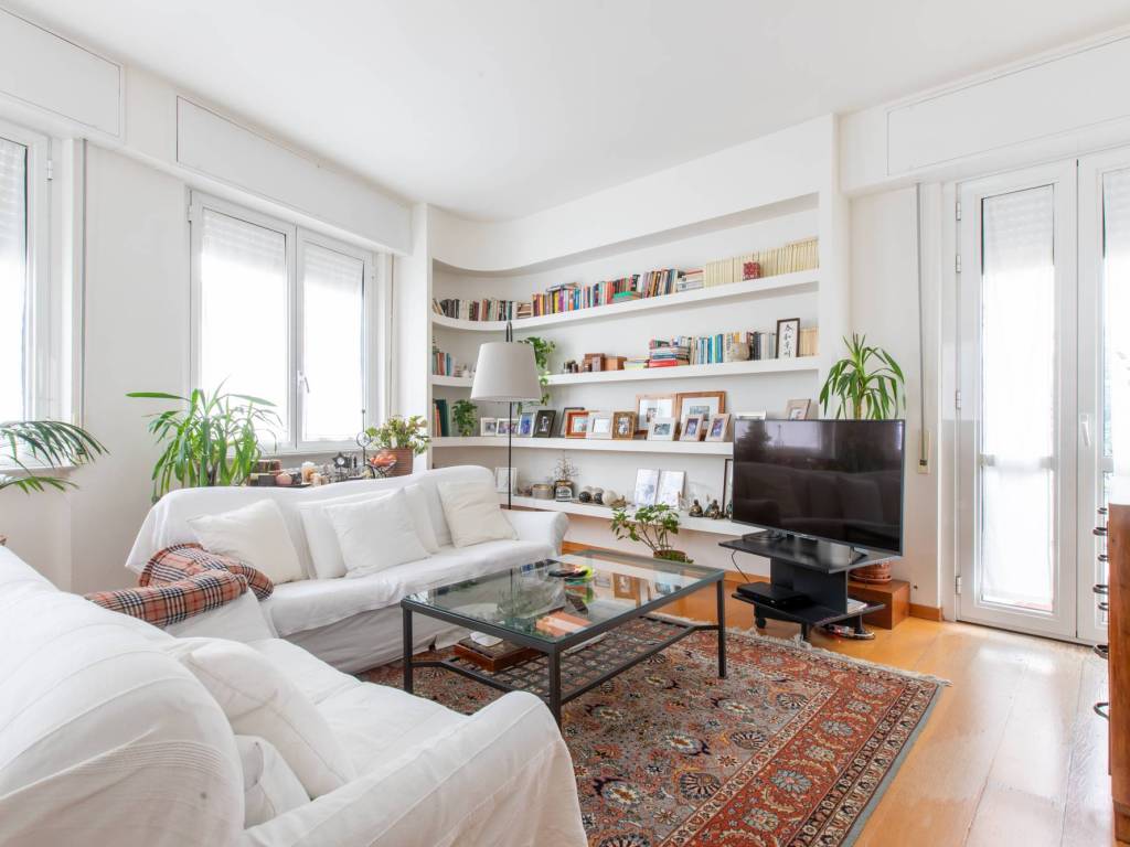 casa indipendente in vendita a Vigevano