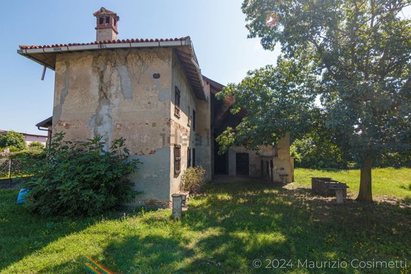 casa indipendente in vendita a Vigevano