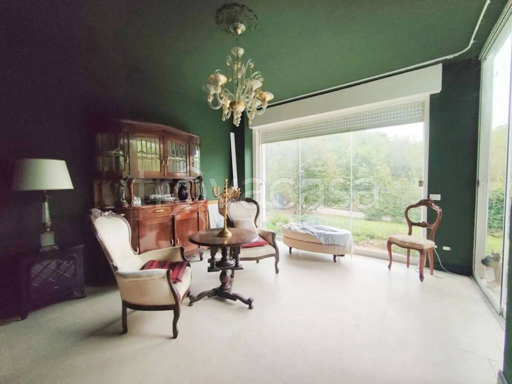 casa indipendente in vendita a Vigevano in zona Morsella