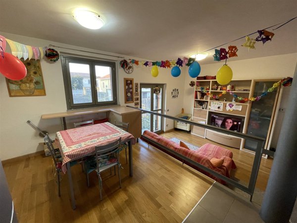 casa indipendente in vendita a Vigevano