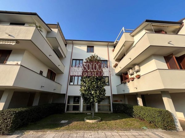 appartamento in vendita a Vigevano in zona Buccella