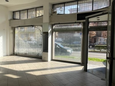 negozio in vendita a Vigevano