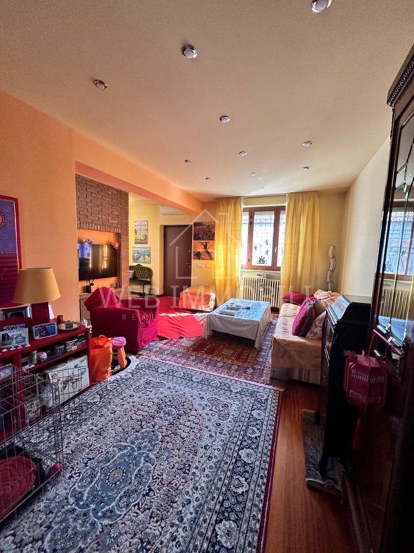 casa indipendente in vendita a Vigevano