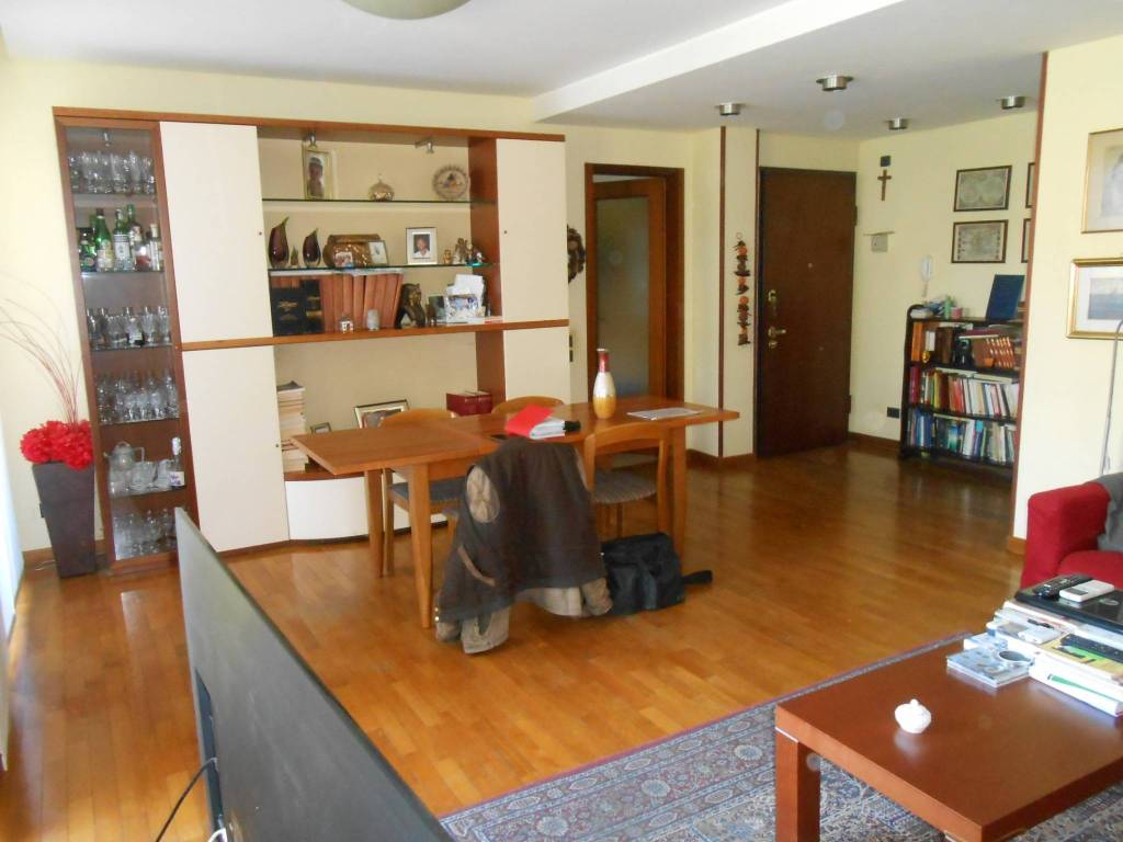 appartamento in vendita a Vigevano