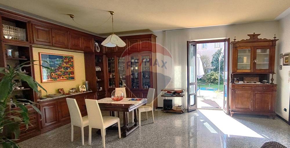 casa indipendente in vendita a Vigevano
