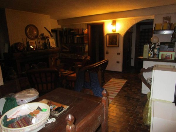 casa indipendente in vendita a Vigevano