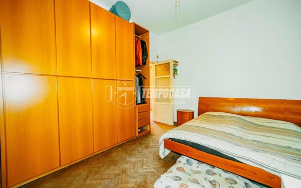casa indipendente in vendita a Vigevano