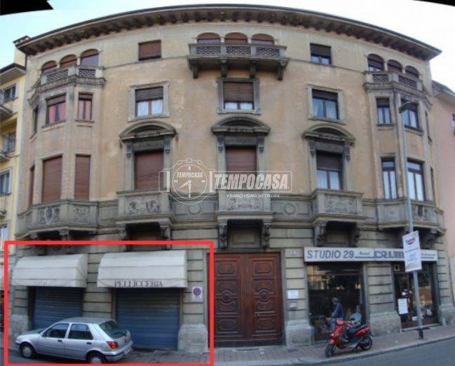negozio in vendita a Vigevano
