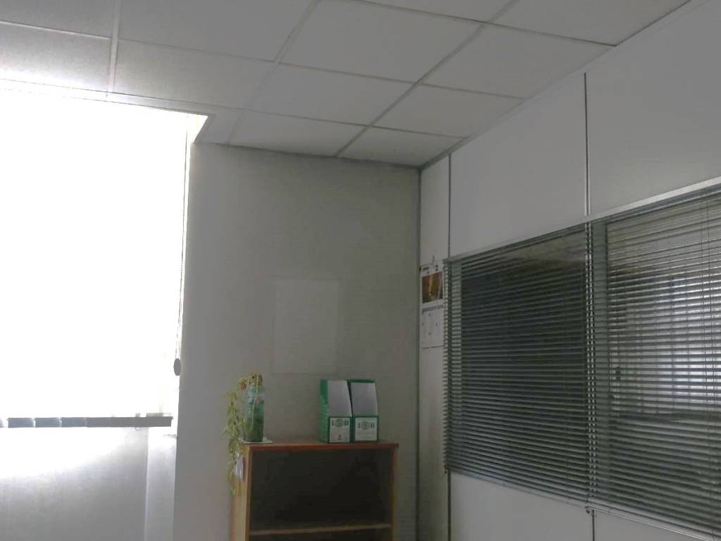 locale commerciale in vendita a Vigevano