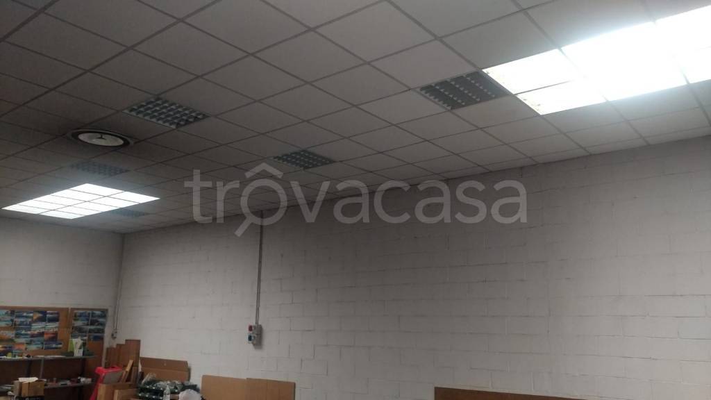 ufficio in vendita a Vigevano