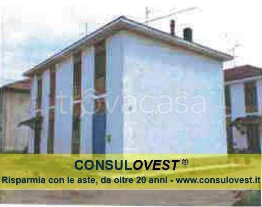 casa semindipendente in vendita a Vigevano