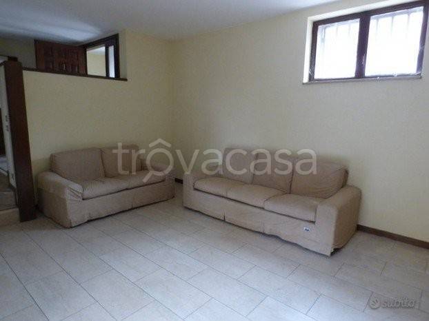 casa indipendente in vendita a Vigevano