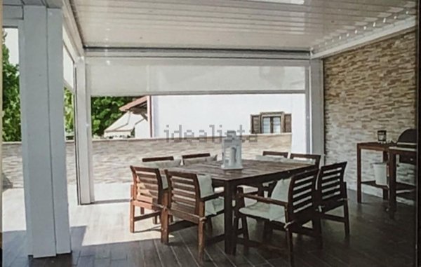 casa indipendente in vendita a Vigevano