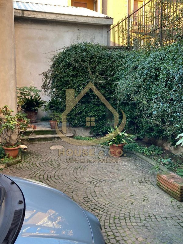 casa indipendente in vendita a Vigevano