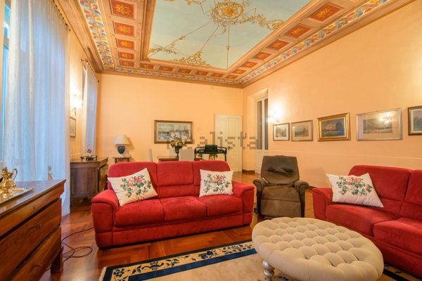 casa indipendente in vendita a Vigevano