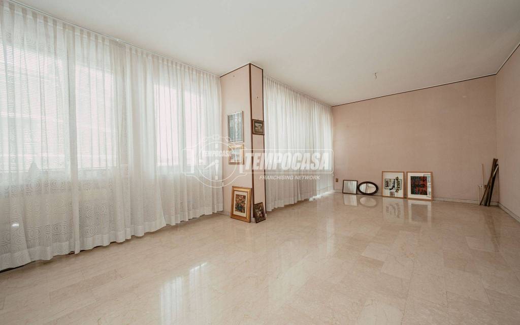 appartamento in vendita a Vigevano