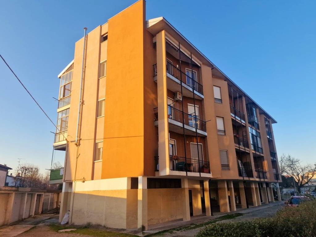 appartamento in vendita a Vigevano