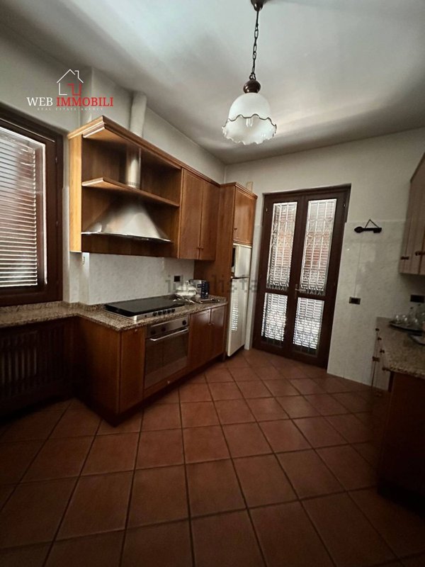 casa indipendente in vendita a Vigevano