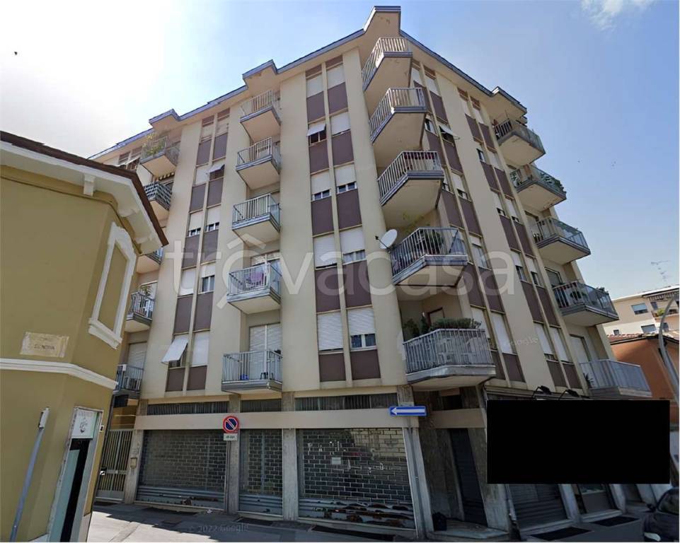 appartamento in vendita a Vigevano in zona Fogliano