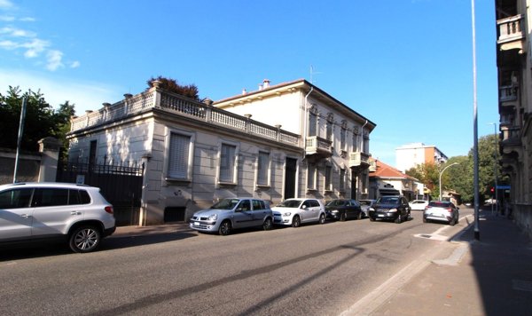 casa indipendente in vendita a Vigevano