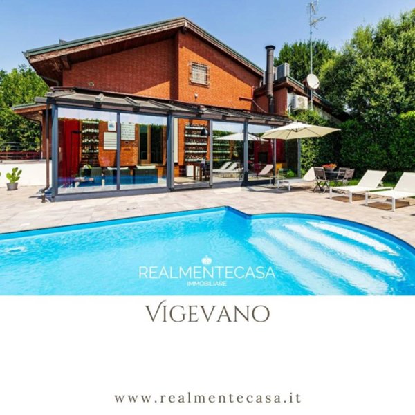 casa indipendente in vendita a Vigevano