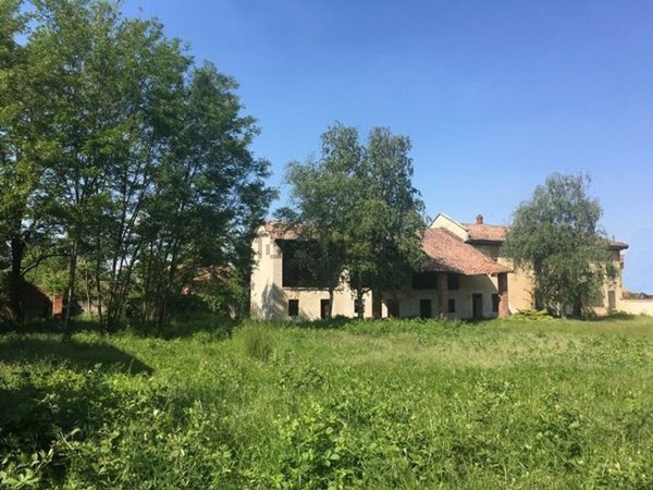 casale in vendita a Vigevano
