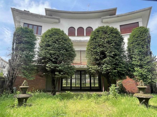casa indipendente in vendita a Vigevano