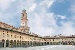 casa indipendente in vendita a Vigevano