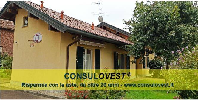 casa indipendente in vendita a Vigevano