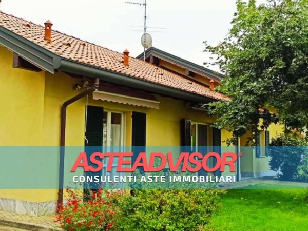 casa indipendente in vendita a Vigevano
