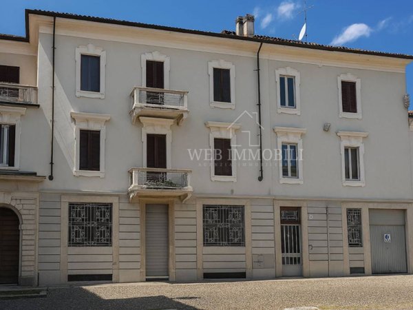 intera palazzina in vendita a Vigevano