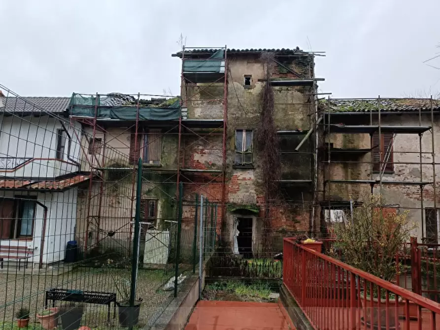 casa indipendente in vendita a Vigevano in zona Morsella