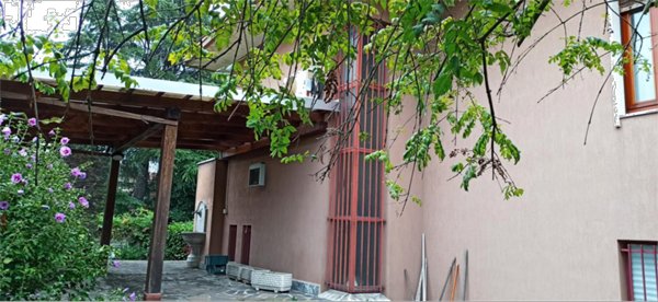 casa indipendente in vendita a Vigevano