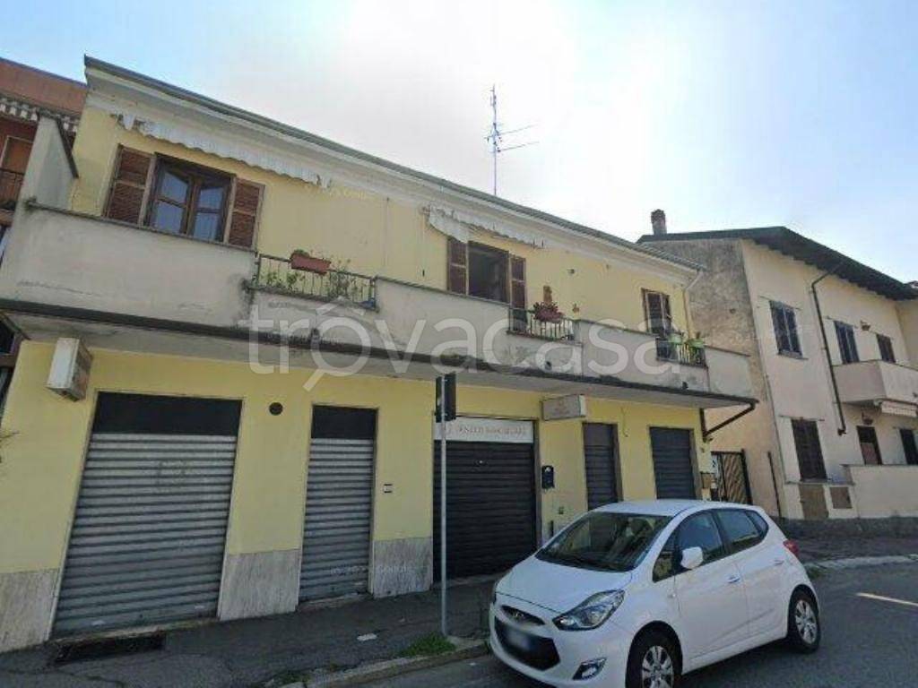 negozio in vendita a Vigevano