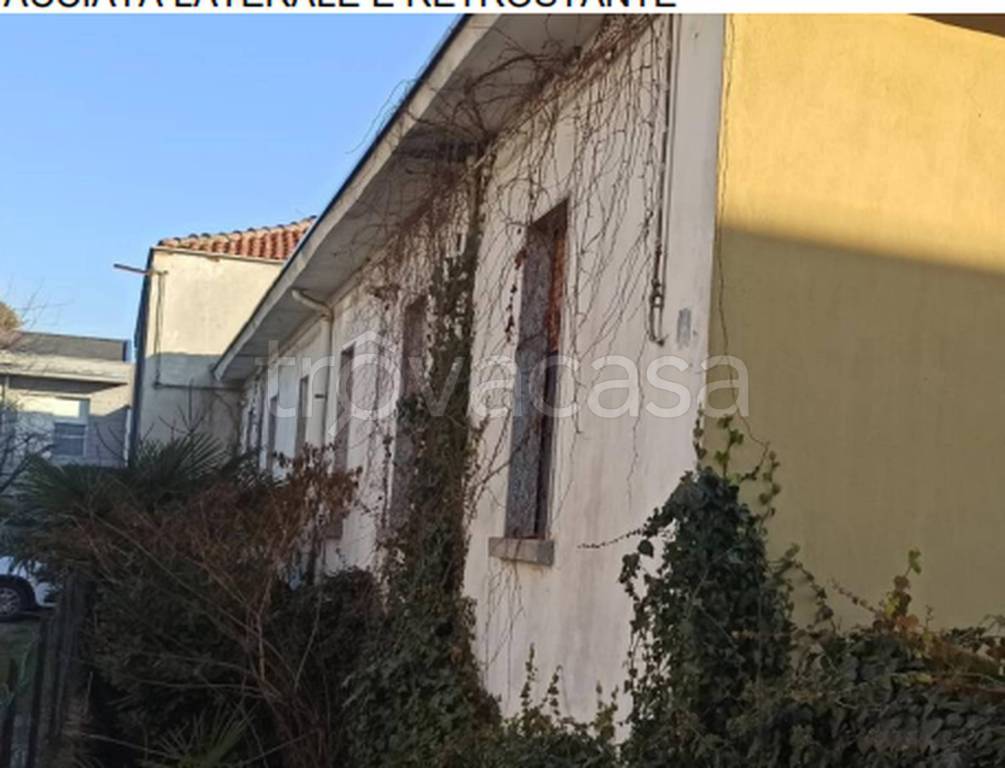 appartamento in vendita a Vigevano