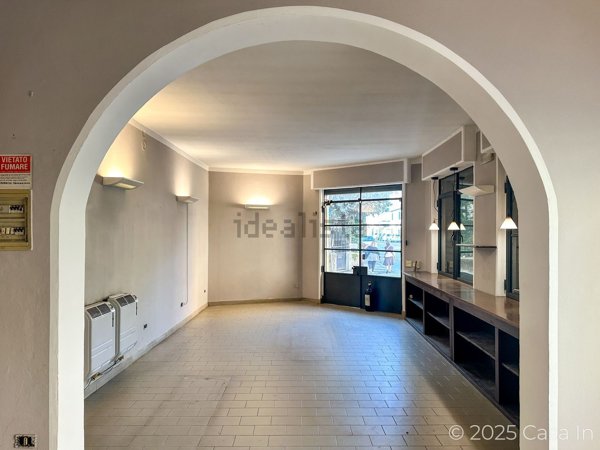 negozio in vendita a Vigevano