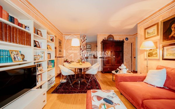 casa indipendente in vendita a Vigevano in zona Piccolini