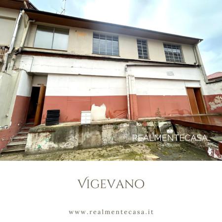 casa indipendente in vendita a Vigevano