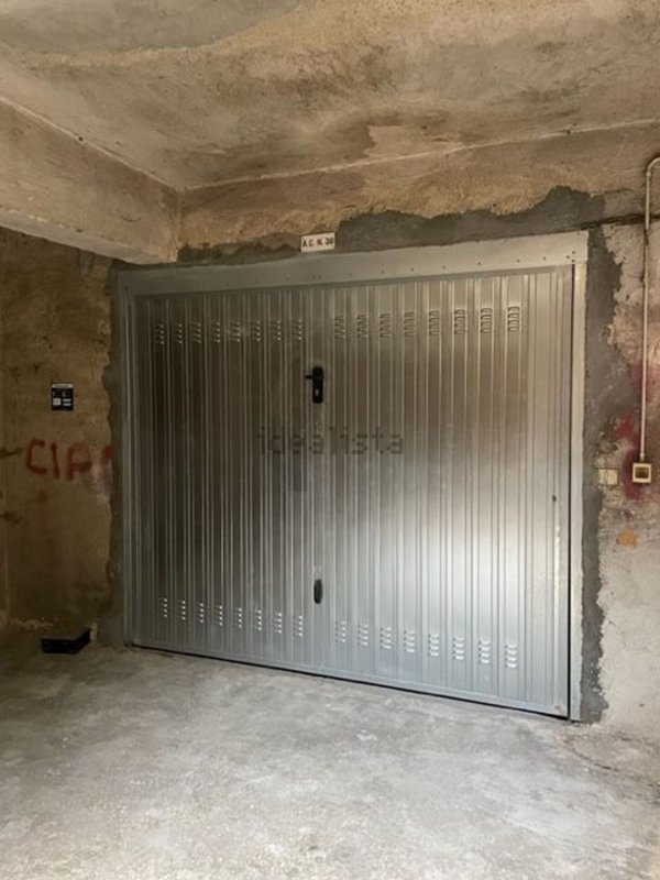 locale di sgombero in vendita a Vigevano