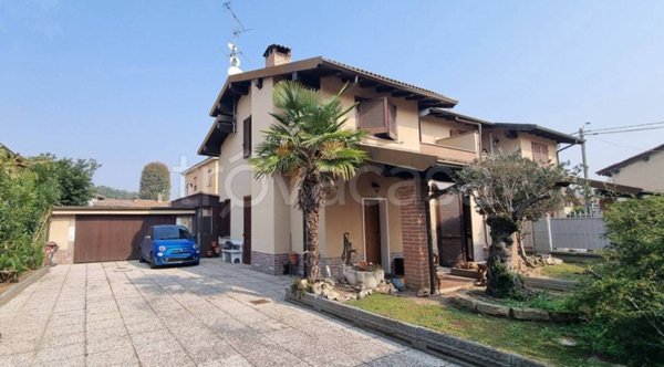 casa indipendente in vendita a Vigevano