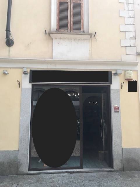 negozio in vendita a Vigevano